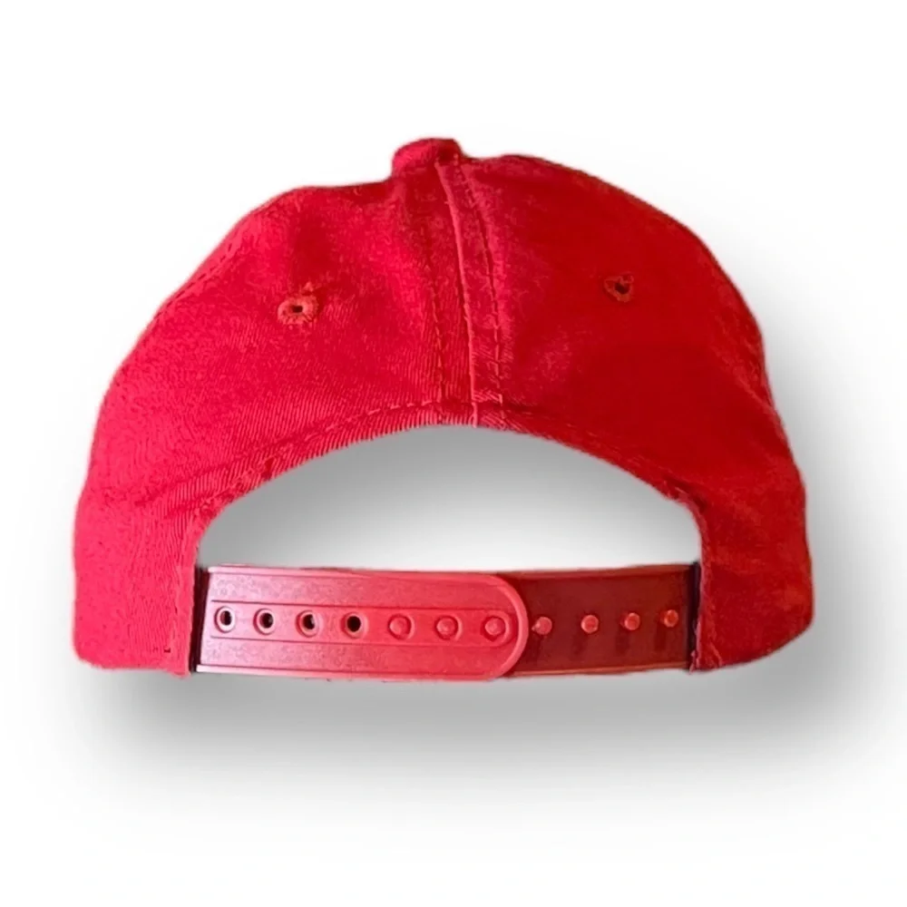 Cabelas this red
